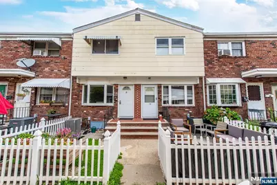 34 Waldo Avenue 13 #13, Jersey City, NJ 07306 - Photo 1