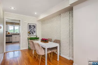 34 Waldo Avenue 13 #13, Jersey City, NJ 07306 - Photo 5