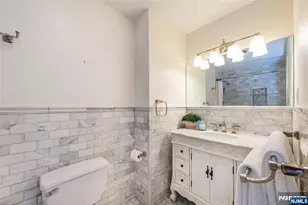 34 Waldo Ave 13, Jersey City, NJ 07306 - Photo 17