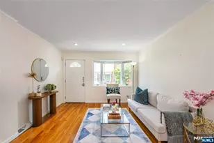 34 Waldo Ave 13, Jersey City, NJ 07306 - Photo 3