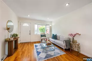 34 Waldo Ave 13, Jersey City, NJ 07306 - Photo 3