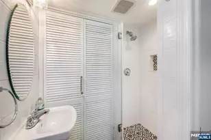 34 Waldo Ave 13, Jersey City, NJ 07306 - Photo 11