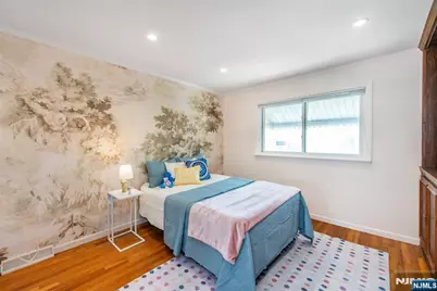 34 Waldo Avenue 13 #13, Jersey City, NJ 07306 - Photo 19