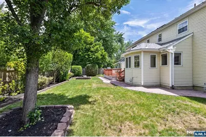619 Cadmus Court, Teaneck Township, NJ 07666 - Photo 35