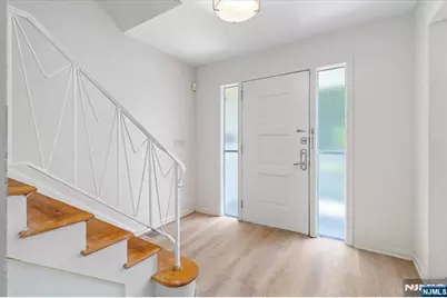 619 Cadmus Court, Teaneck Township, NJ 07666 - Photo 3