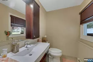 33 Hurlbut St, Westwood, NJ 07675 - Photo 31