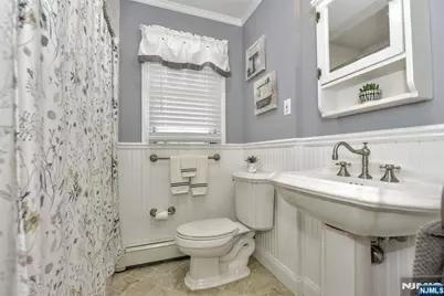 91 Ridgewald Avenue, Waldwick, NJ 07463 - Photo 13