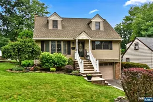 91 Ridgewald Ave, Waldwick, NJ 07463 - Photo 1