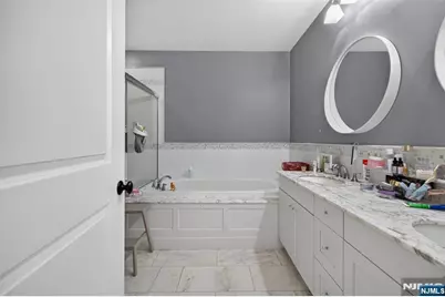 1600 Kaufer Lane 12 #12, Fort Lee, NJ 07024 - Photo 19