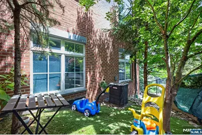 1600 Kaufer Lane 12 #12, Fort Lee, NJ 07024 - Photo 23