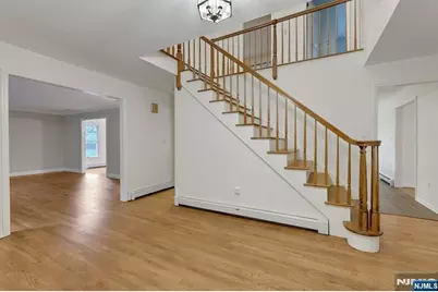 2 Rogers Court, Midland Park, NJ 07432 - Photo 3