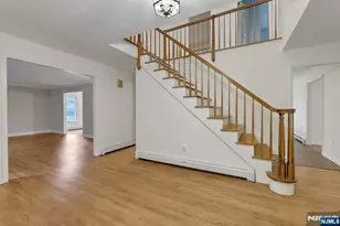2 Rogers Ct, Midland Park, NJ 07432 - Photo 3