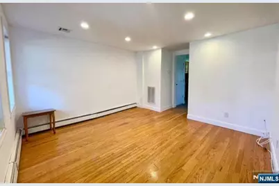 69 Feronia Way A #A, Rutherford, NJ 07070 - Photo 5
