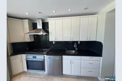 7004 Boulevard East 7C #7C, Guttenberg, NJ 07093 - Photo 7