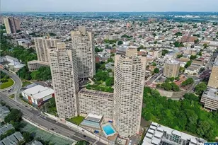 7004 Blvd East 7C, Guttenberg, NJ 07093 - Photo 1
