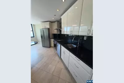 7004 Boulevard East 7C #7C, Guttenberg, NJ 07093 - Photo 11