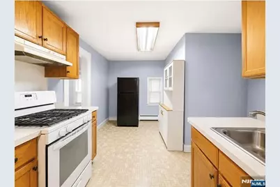 30 Lindsley Avenue, West Orange Township, NJ 07052 - Photo 13
