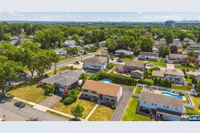 15 Aka 15 Bogert Place, Clifton, NJ 07013 - Photo 31