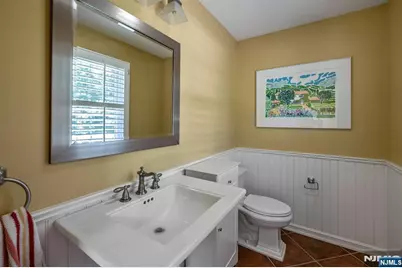 330 Airmount Avenue, Ramsey, NJ 07446 - Photo 7