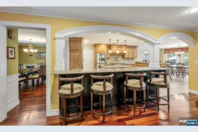 330 Airmount Avenue, Ramsey, NJ 07446 - Photo 13