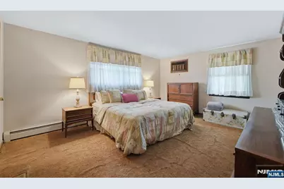 288 Montana Street, Paramus, NJ 07652 - Photo 11