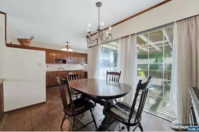 288 Montana Street, Paramus, NJ 07652 - Photo 5