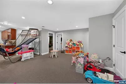 80 Holland Avenue, Demarest, NJ 07627 - Photo 39