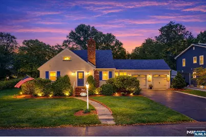 55 Chestnut Street, Hillsdale, NJ 07642 - Photo 1