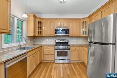 23 Hackensack Avenue, Weehawken, NJ 07086 - Photo 11