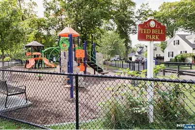 72 Ridgewald Avenue, Waldwick, NJ 07463 - Photo 25