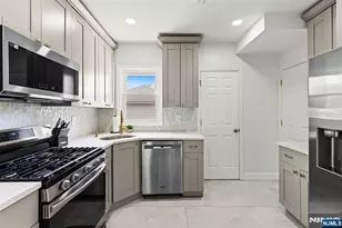 83 S Prospect Ave, Hackensack, NJ 07601 - Photo 13