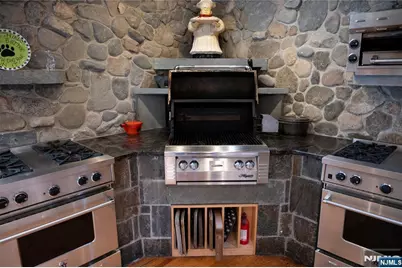 51 Rutherford Place, Montvale, NJ 07645 - Photo 25