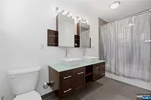 252 Mt Pleasant Ave, Newark, NJ 07104 - Photo 15