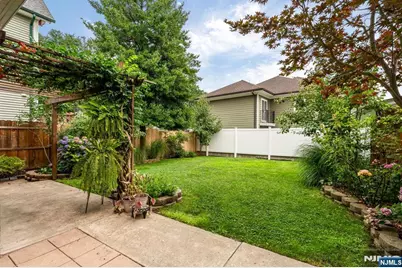 217 Mountain Way, Rutherford, NJ 07070 - Photo 27