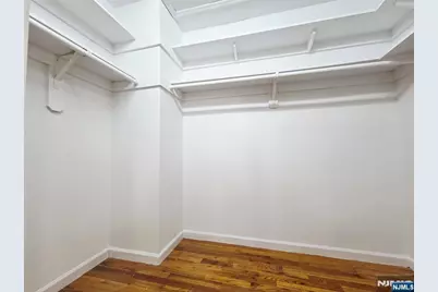 31 Marion Avenue 2 #2, Cliffside Park, NJ 07010 - Photo 17
