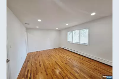 31 Marion Avenue 2 #2, Cliffside Park, NJ 07010 - Photo 15