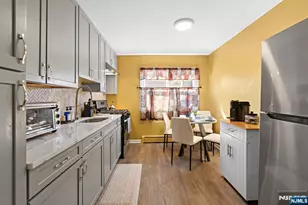 174 Clay Street 1, Hackensack, NJ 07601 - Photo 25
