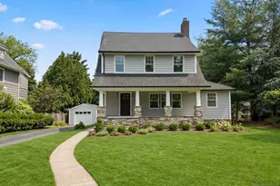 613 Hillcrest Rd, Ridgewood, NJ 07450 - Photo 1