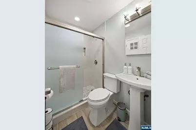 174 Clay Street 2 #2, Hackensack, NJ 07601 - Photo 21