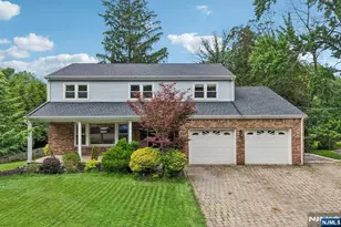 39 Maple Ave, Demarest, NJ 07627 - Photo 43