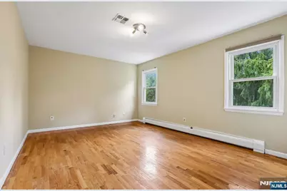 39 Maple Avenue, Demarest, NJ 07627 - Photo 25