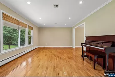 39 Maple Avenue, Demarest, NJ 07627 - Photo 17