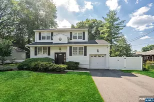 44 Pavonia Ave, Emerson, NJ 07630 - Photo 3