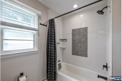 44 Pavonia Avenue, Emerson, NJ 07630 - Photo 31