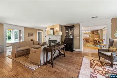 508 Summit Avenue, Oradell, NJ 07649 - Photo 7