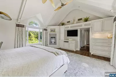 508 Summit Avenue, Oradell, NJ 07649 - Photo 27
