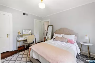 508 Summit Avenue, Oradell, NJ 07649 - Photo 33