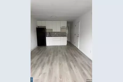 348 Union Avenue 1 #1, Rutherford, NJ 07070 - Photo 3