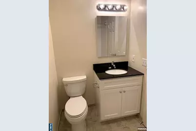 340 Sutton Place 340 #340, Norwood, NJ 07648 - Photo 5