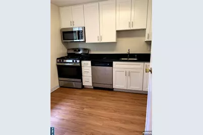 340 Sutton Place 340 #340, Norwood, NJ 07648 - Photo 3